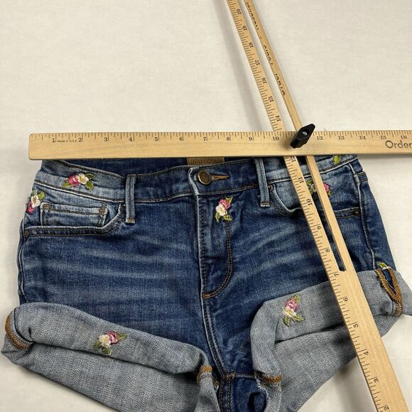 Driftwood Embroidered Denim Shorts Rolled Cuff Boho Festival Jean Shorts Size 26 - Picture 6 of 10
